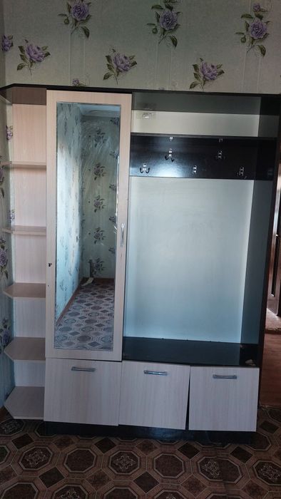 Продается прихожка