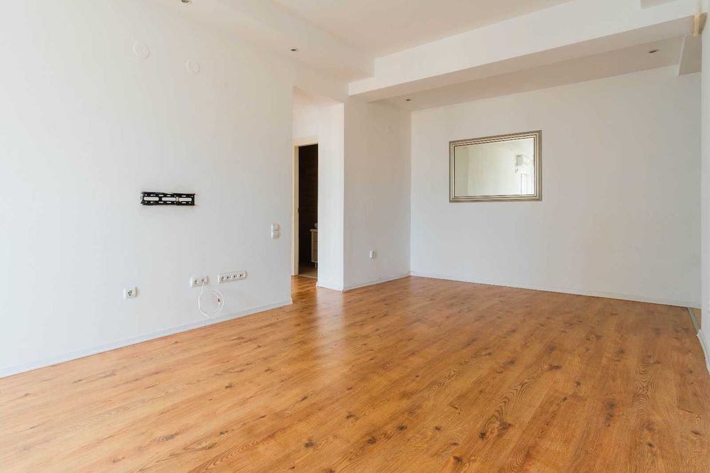 Apartament 3 camere Cosmopolis - terasa 14 mp - direct proprietara