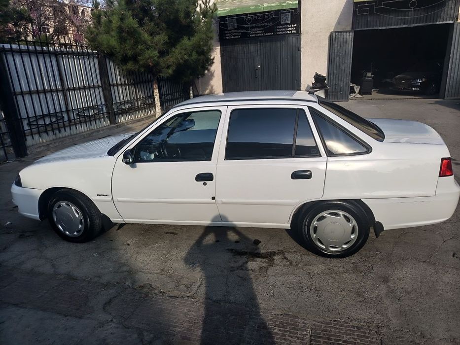 Продаётся nexia 2