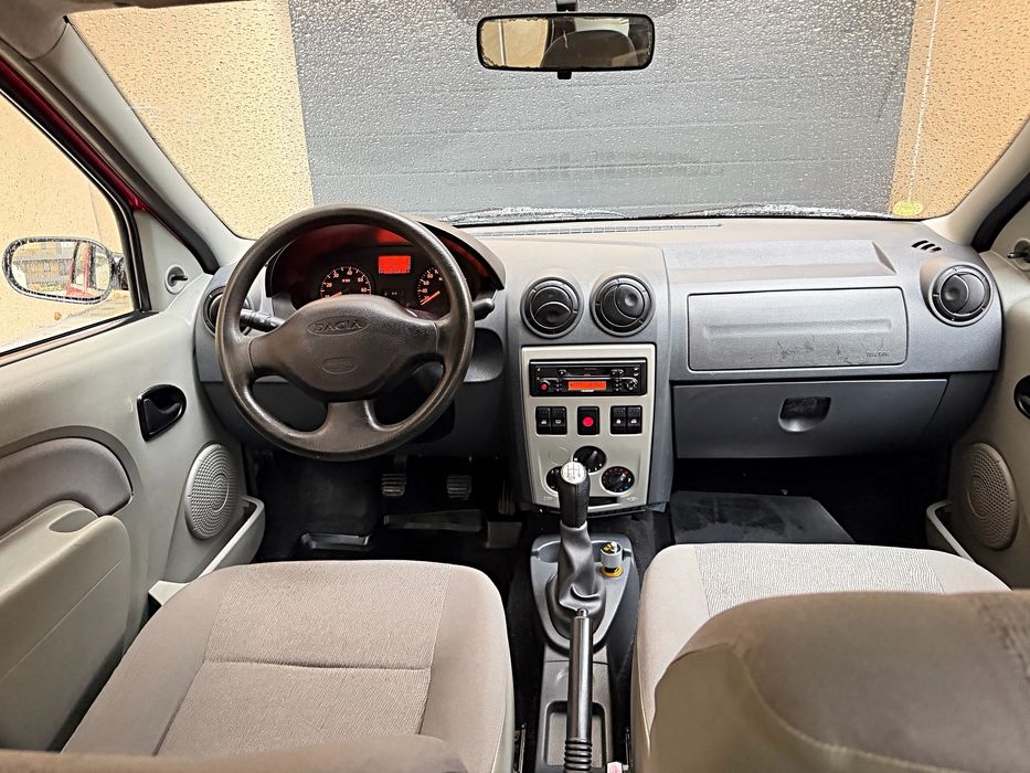 Dacia Logan 1.4 Benzina / 2007 / Unic proprietar de noua !