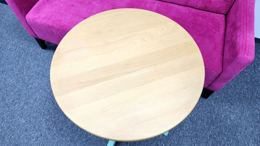 Masa rotunda bar cafenea lounge terasa gradina birou restaurant