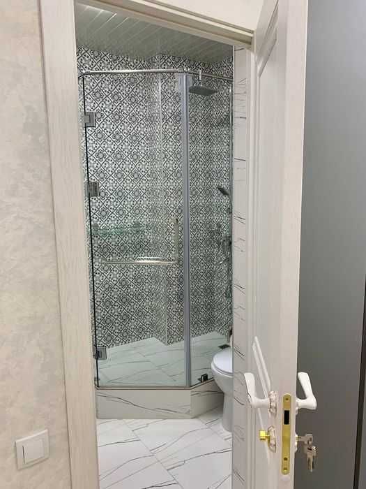 Срочно!! Шикарная 2х комнатная кв в центре города Новомосковская