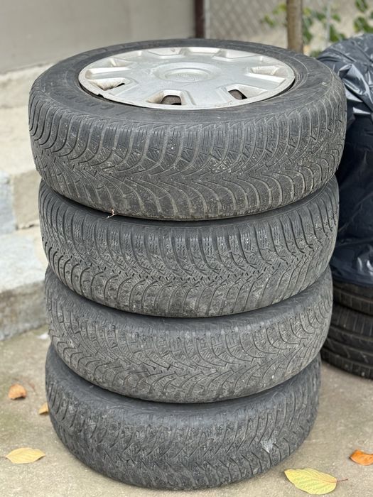 Roti/Jante tabla Ford Focus 2 R15 5x108 cu capace