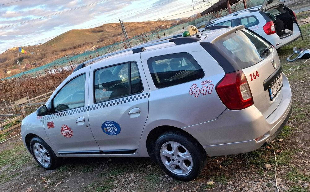 Inchiriez masina de taxi Cluj-Napoca