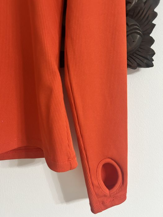 Bluza sport H&M, impecabilă.