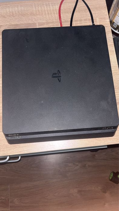 Playstation 4 Slim