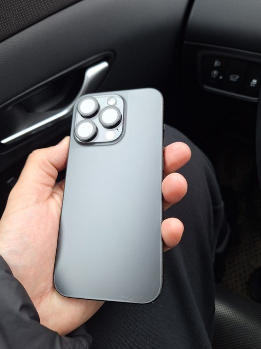 Продам Iphone 15pro 256gb