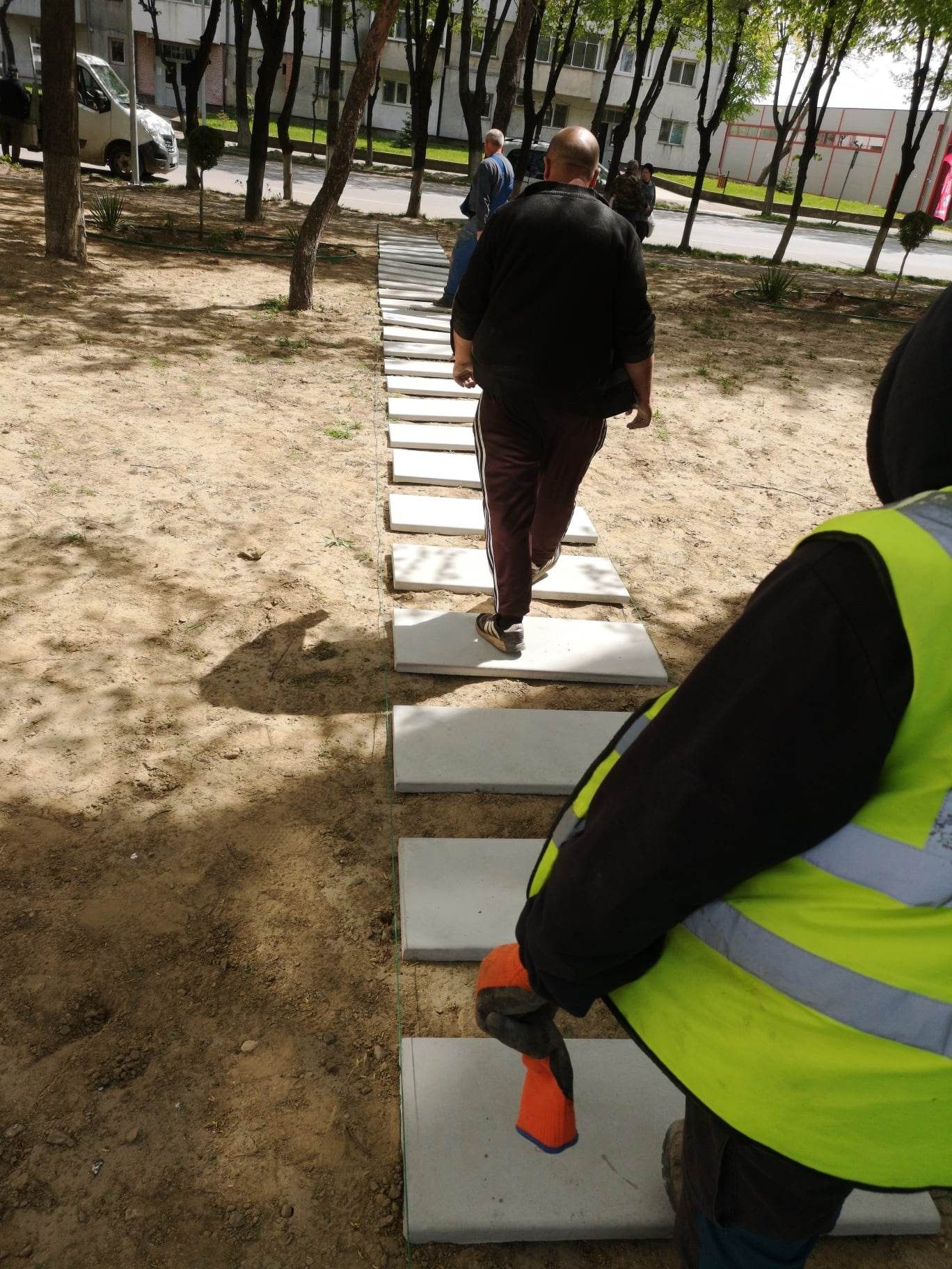 Placi beton,Dale beton armat, Coame de gard,Capace cavouri