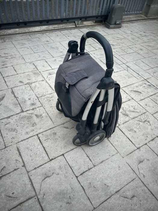 Vand carucior pliabil Chico