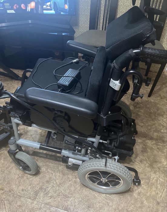 Продам электрическую коляску новая . Покупала месяц назад