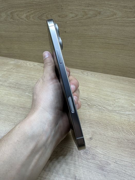 iPhone 16 PRO MAX 256Gb natural titanium 100% battery life