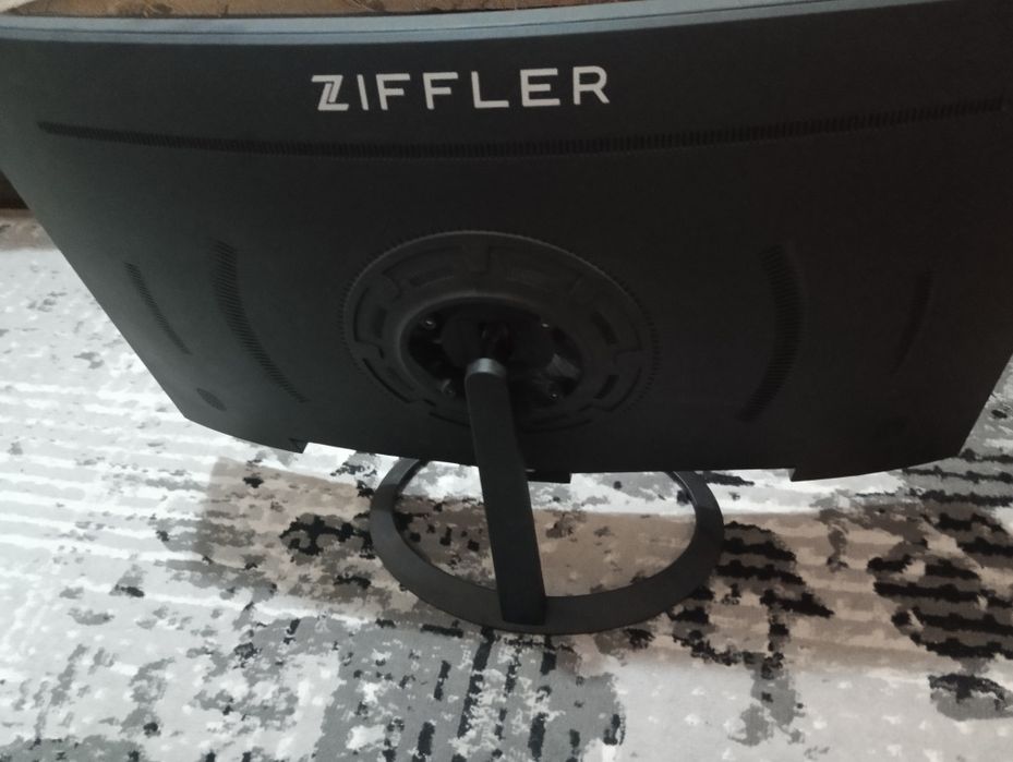 Срочно Продам Монитор Zifller 32 2К 165 герц