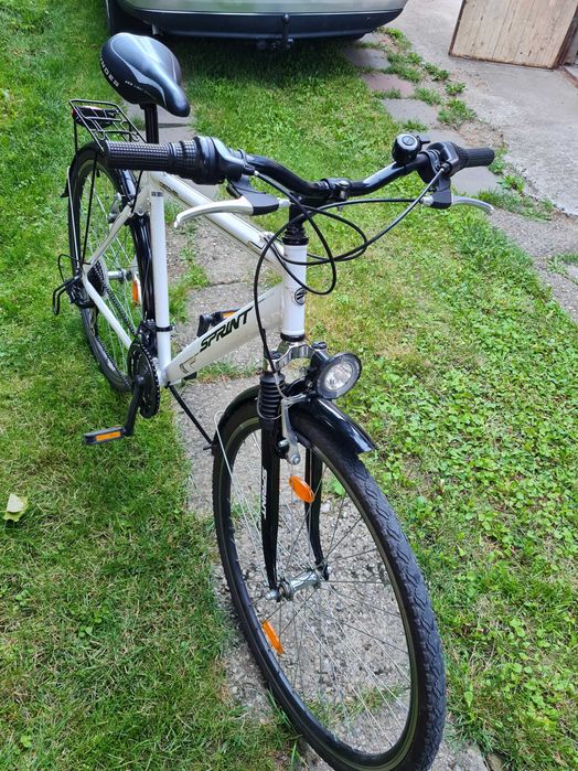 Bicicleta super echipata