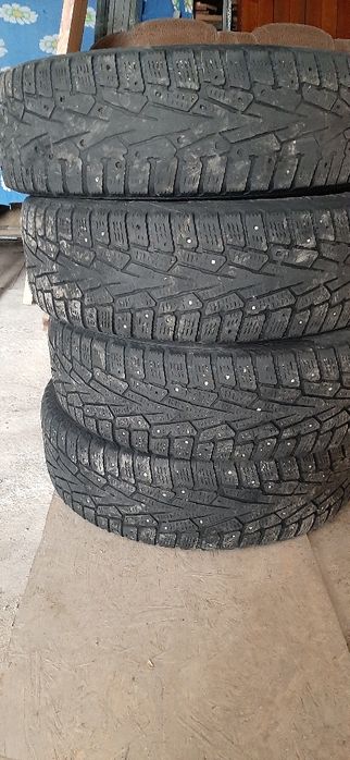 Продам.быушные шины