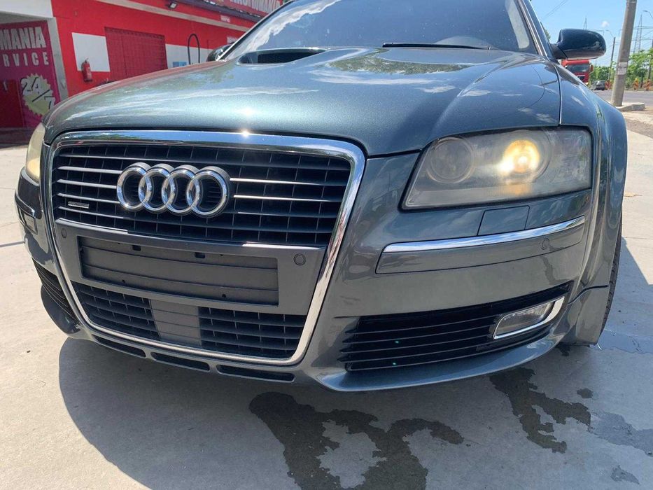 Dezmembrez audi a8 d3 4.3 model unicat/audi s8 d3/bara fata s8/