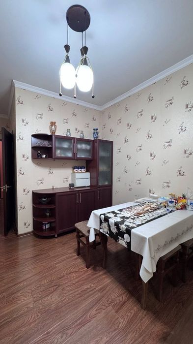 Продам 3 ком Юнусабад 17 квартал