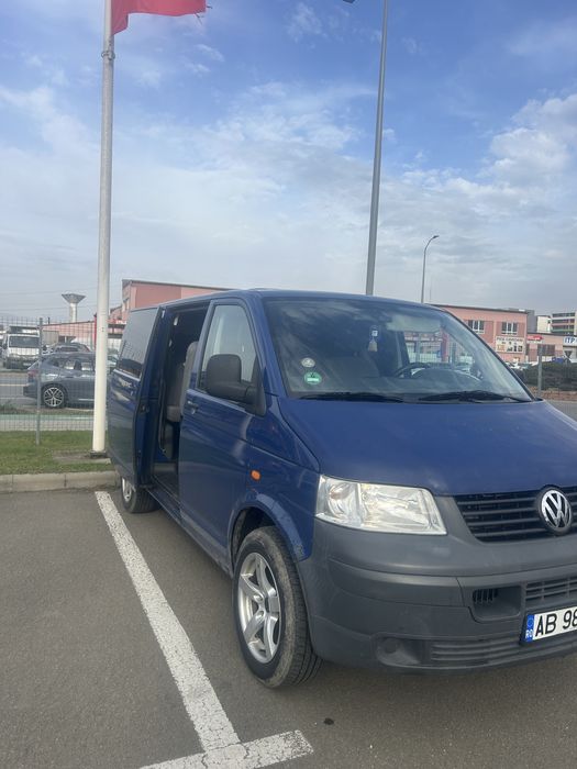 Wolkswagen Transporter T5 -1,9 TDI 1,9 75 CP AN 2007 Acte la zi