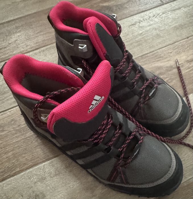 Vand ghete Adidas Goretex unisex