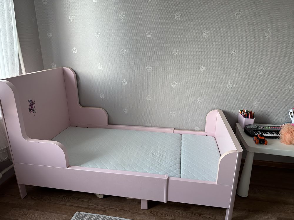 Продам кровать Икеа