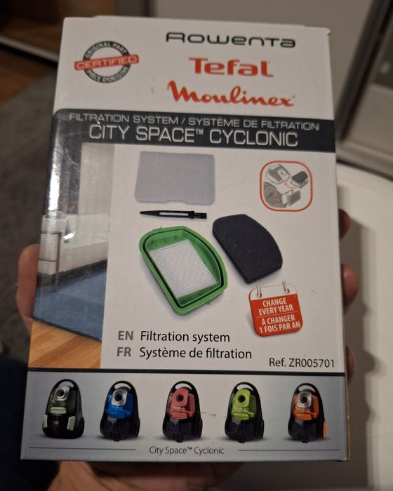 NOU.Kit de filtrare aspirator Rowenta ZR005701