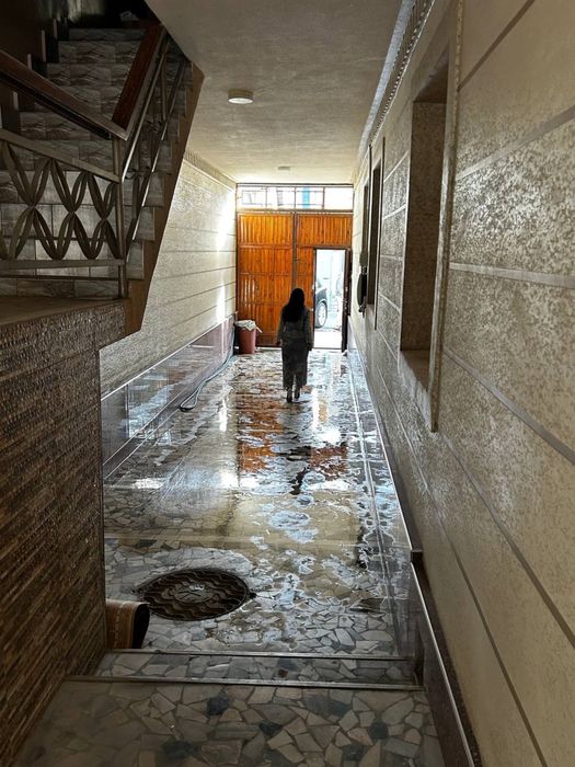 Дом 4,5 сот,ул.Уста -Ширин! ТЦ-Малика(3х уровневый