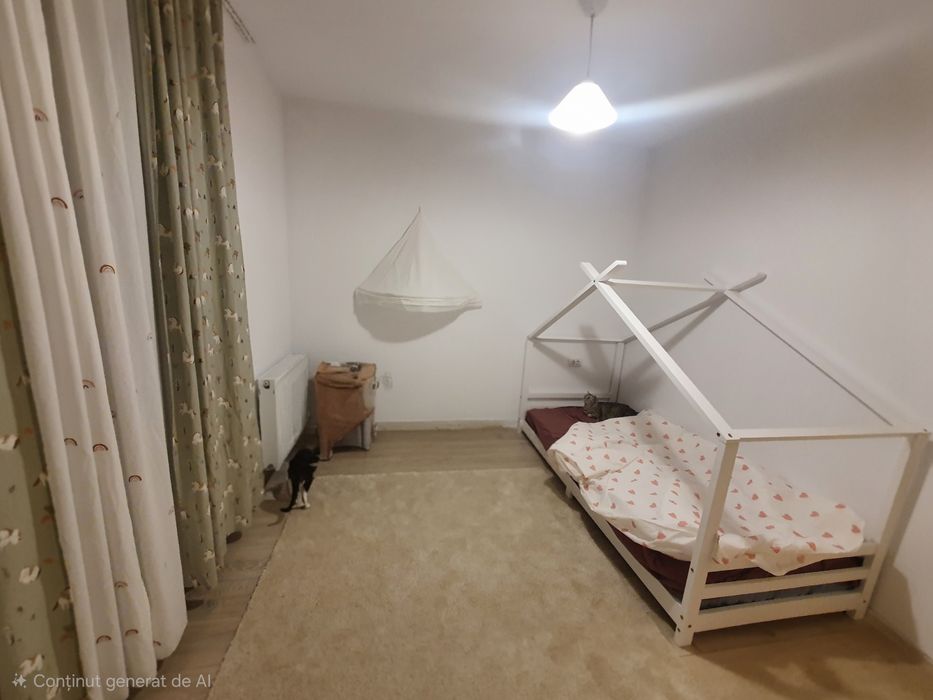 Vand Pat tip casuta cu saltea+protectie saltea90x200cm