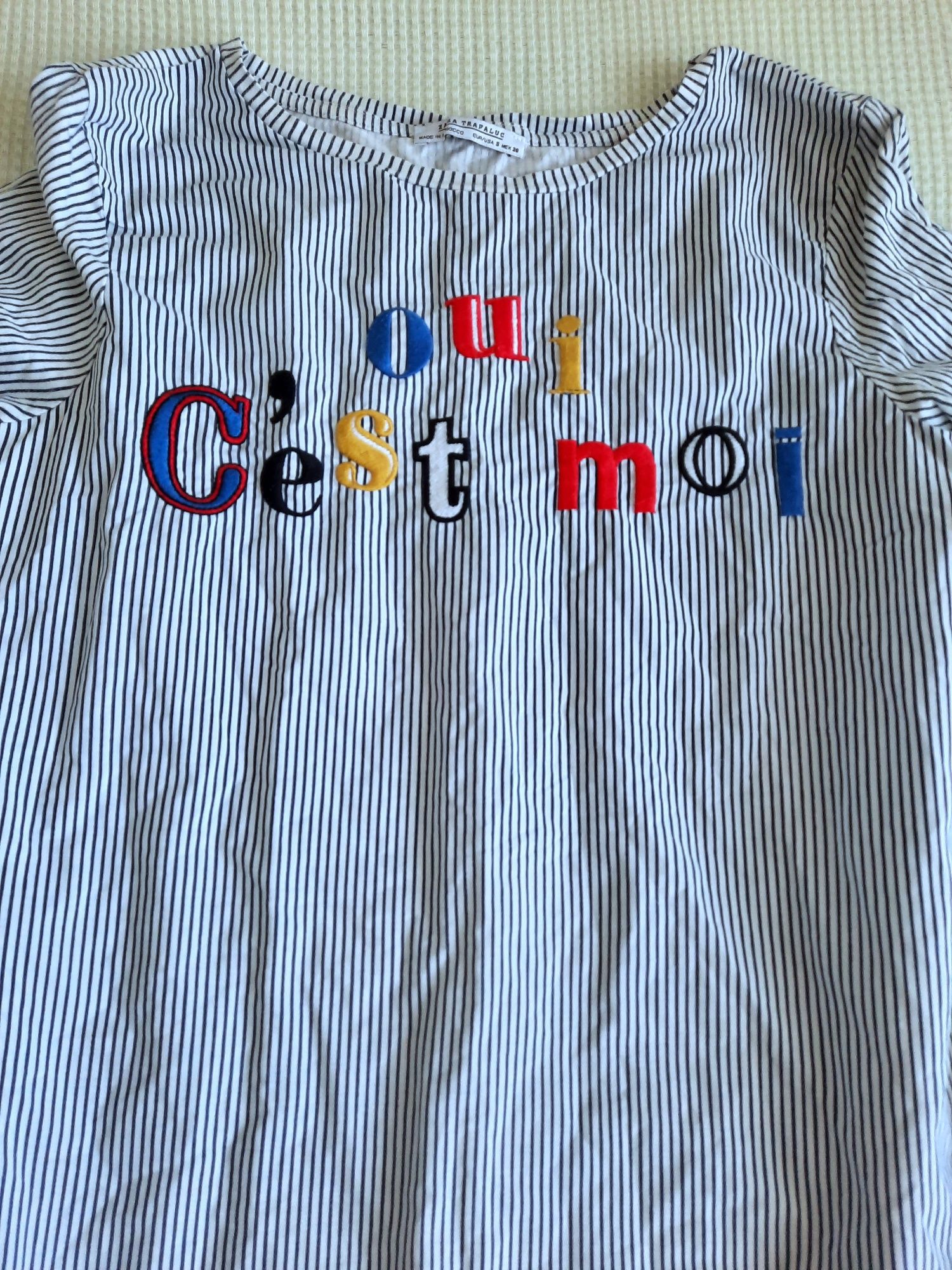Tricou Zara cu broderie XS
