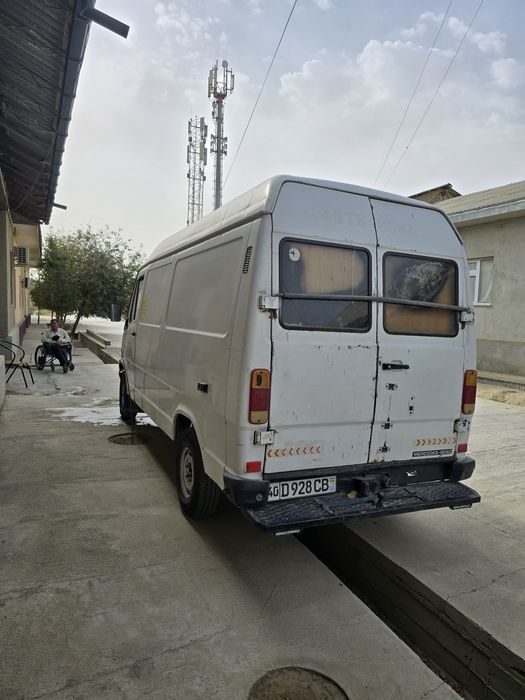 Мерс Фургон Сотилади