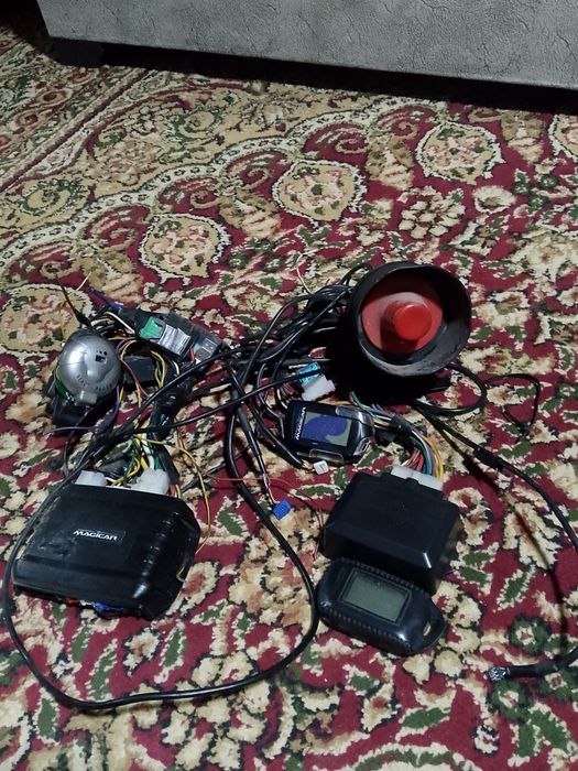 Moshinani pulti sotiladi