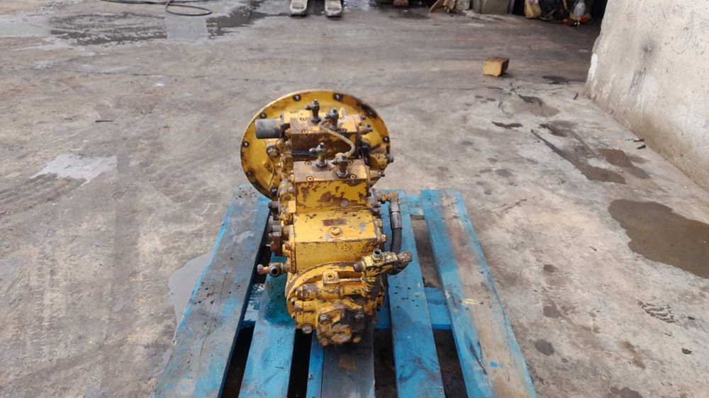 Pompa hidraulica excavator Komatsu PC180 , PC200 , PC210