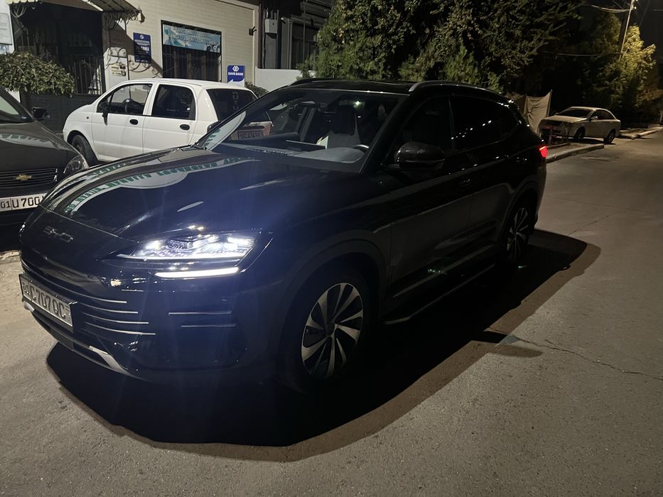 BYD Song plus gibrid Champion