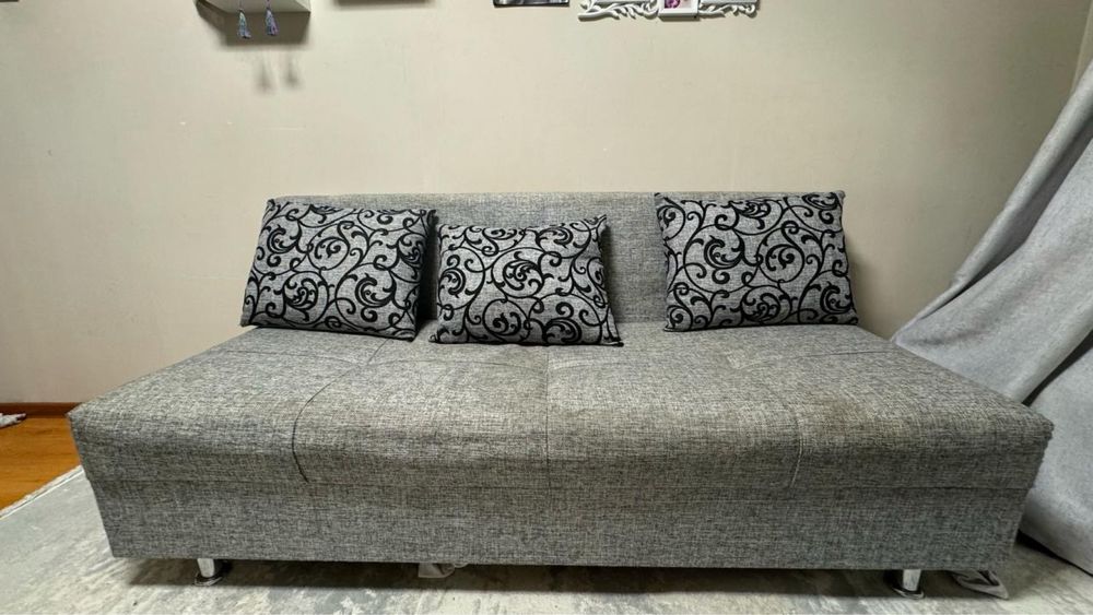 Продам диван раскладной