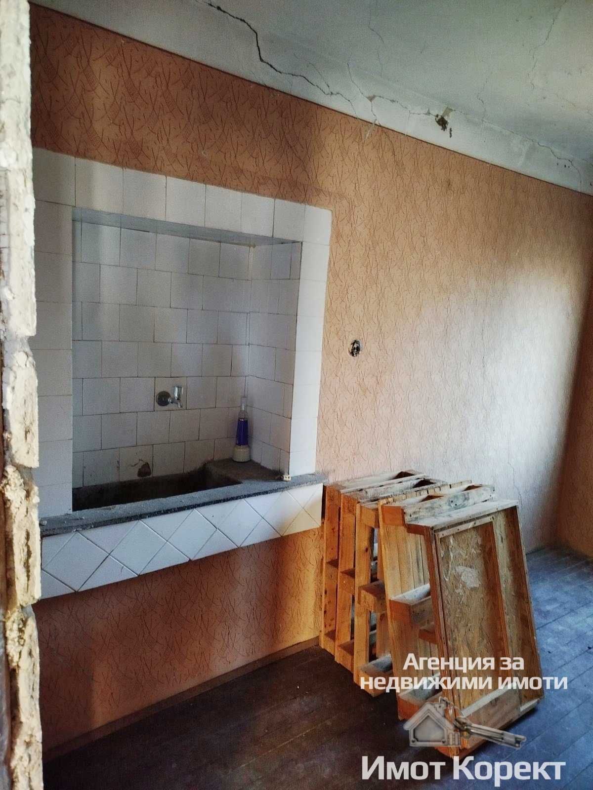 Имот Корект продава Къща,с.Леново, обл. Пловдив