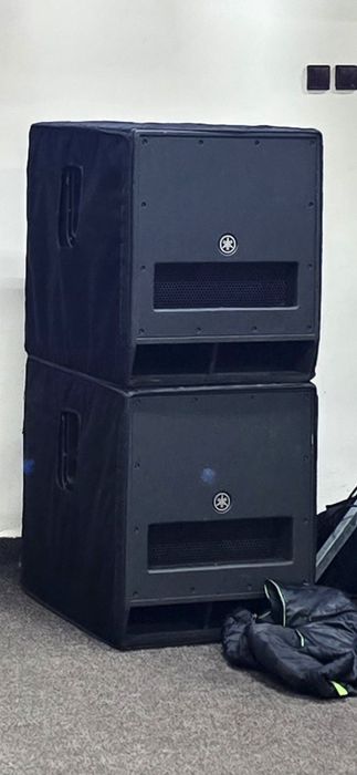 Doi Bași Yamaha DXS18 ( rcf, fbt, dynacord)