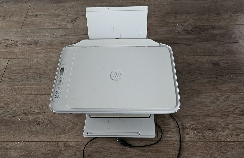 Imprimanta Multifunctionala A4 - HP Deskjet 2700