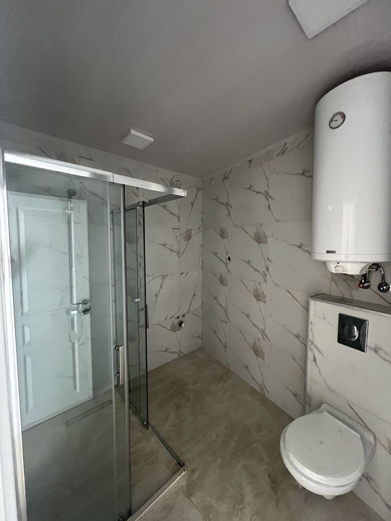 Продава се Двустаен апартамент в Кърджали, Гледка - 89 кв.м за 1068 €/кв.м - Снимка #7