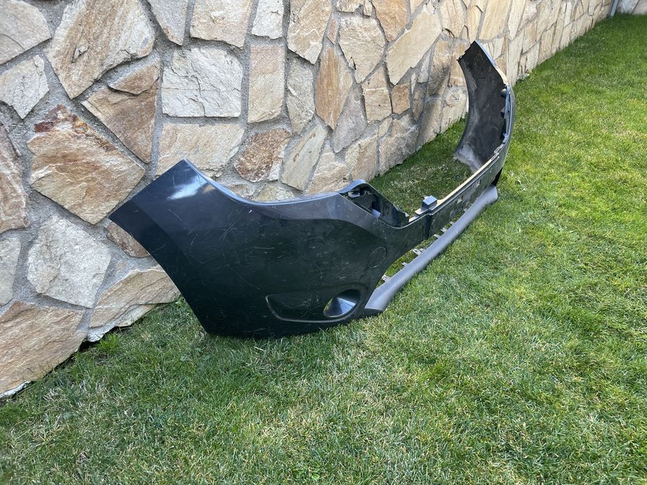 Броня предна за дачиа докер