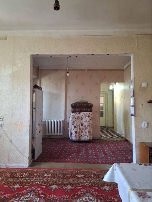 Сергили 8-худудда 2 хонали квартира сотилади