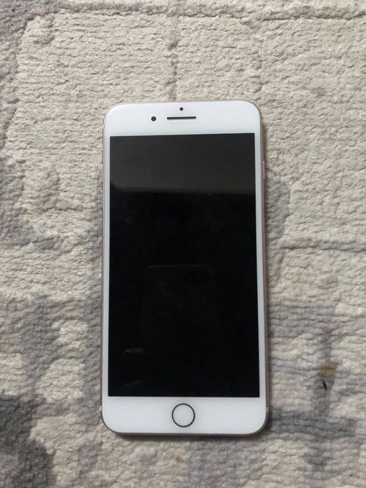 Продам айфон 7 plus в хорошем состояни
