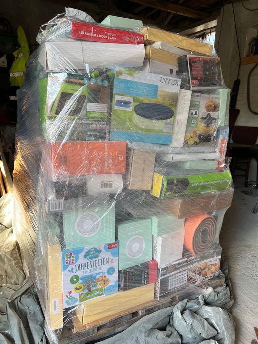 Палет с непотърсени пратки