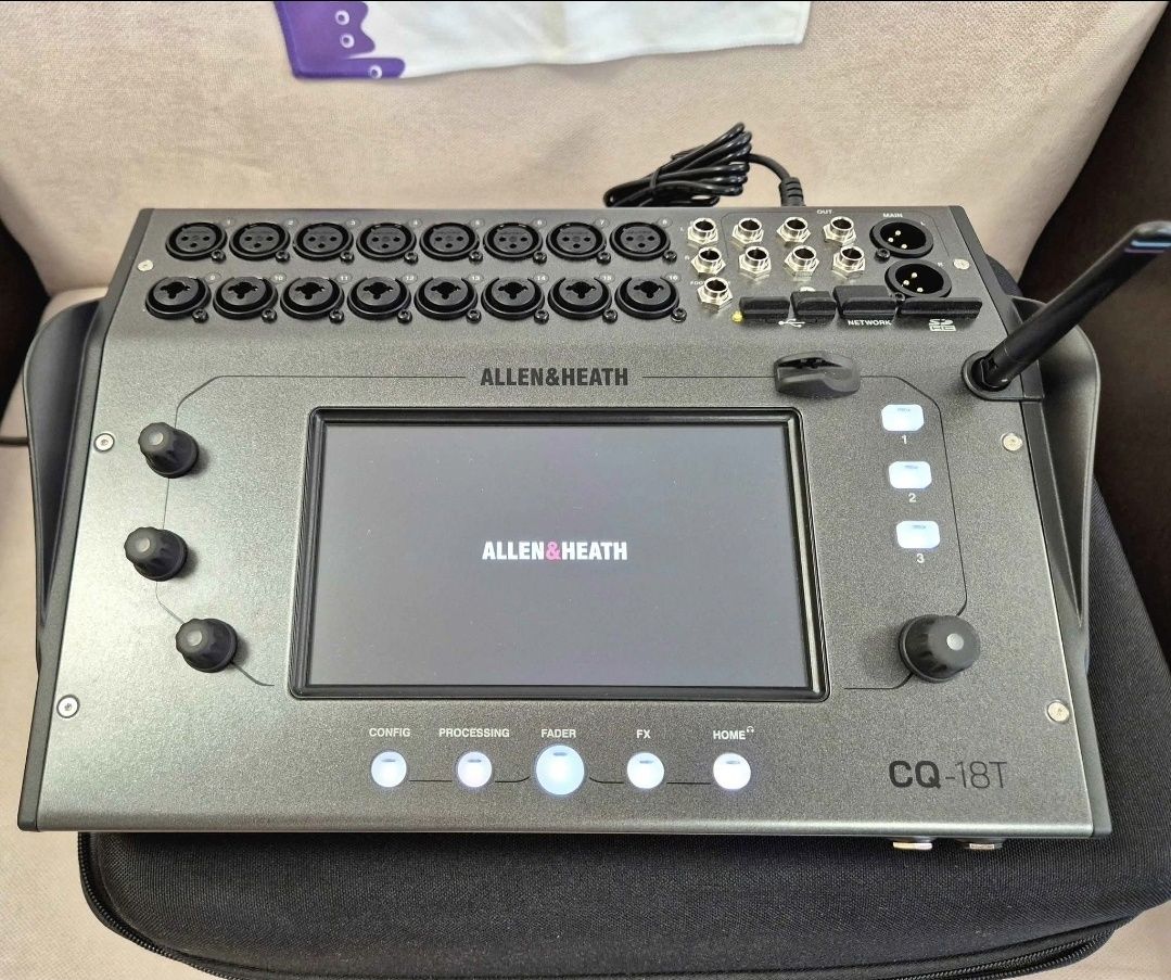 Дигитален пулт Allen & Heath CQ 18T