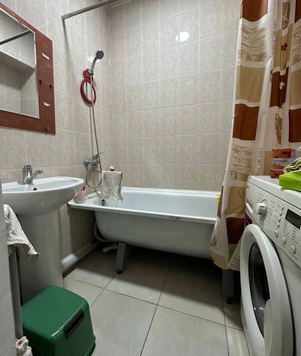 2 xonali kvartira ijaraga beriladii Shayxontohur tumani