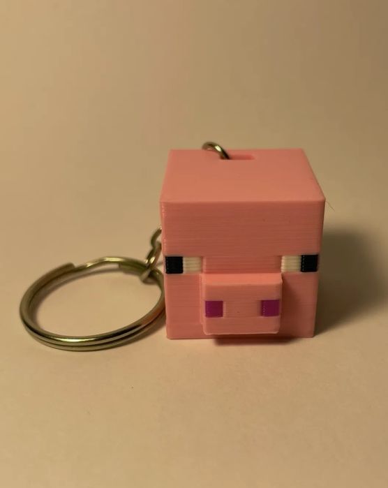 Figurine si brelocuri pentru copii