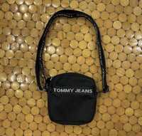 Чантичка Tommy Jeans