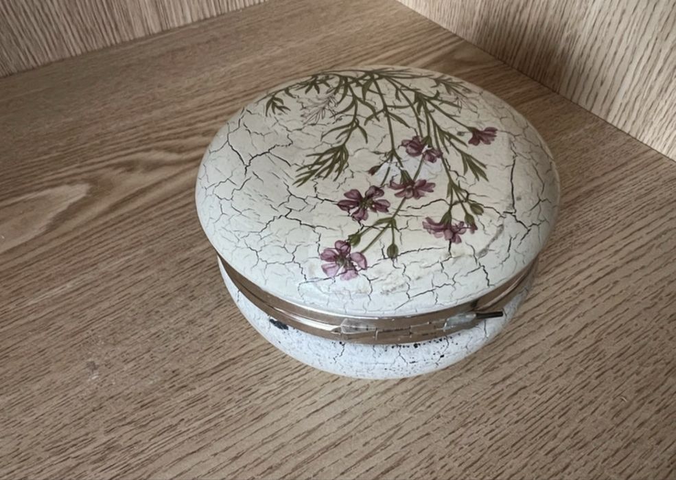 Cutie bijuterii stil vintage