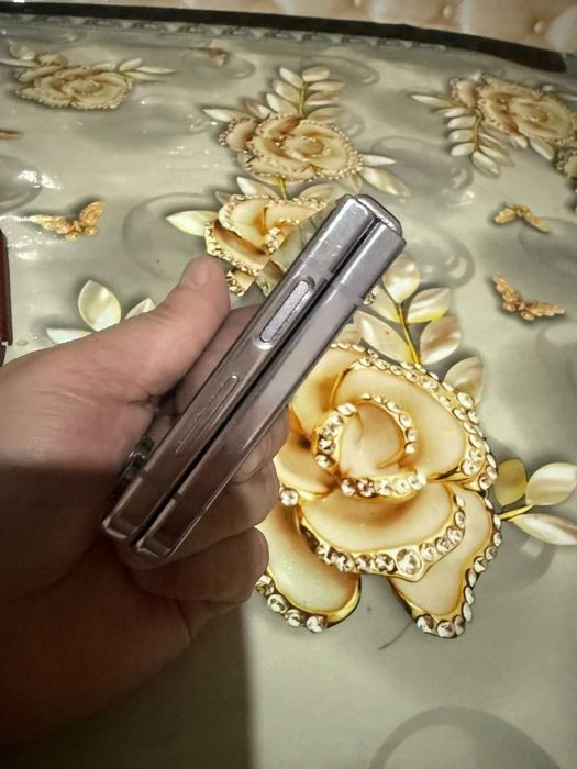 Самсунг z Flip 5