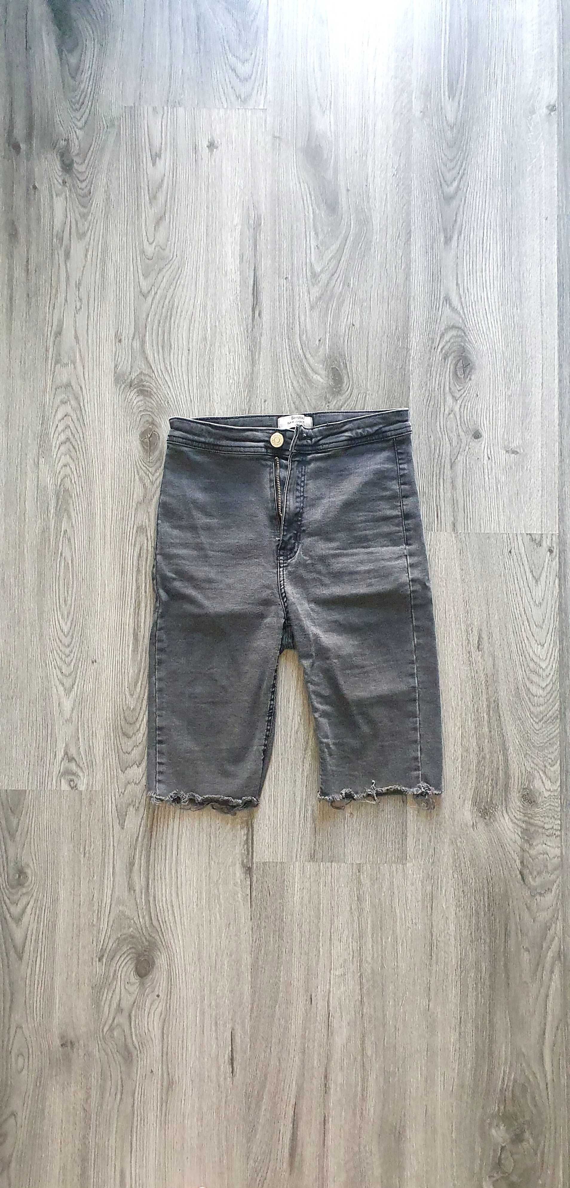 Къси дънки панталони Bershka XS