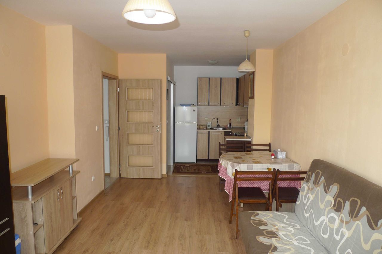 Дава се под наем Двустаен апартамент в София, Люлин 8 - 58 кв.м за 510 € - Снимка #1
