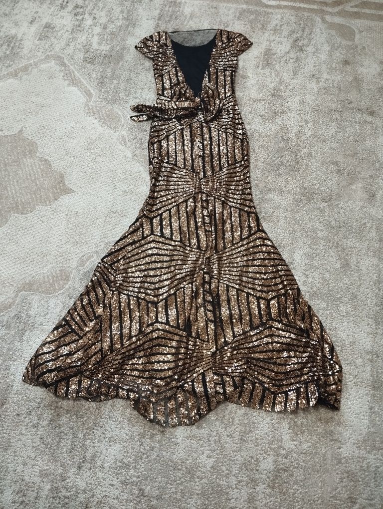 Платье рыбка новое