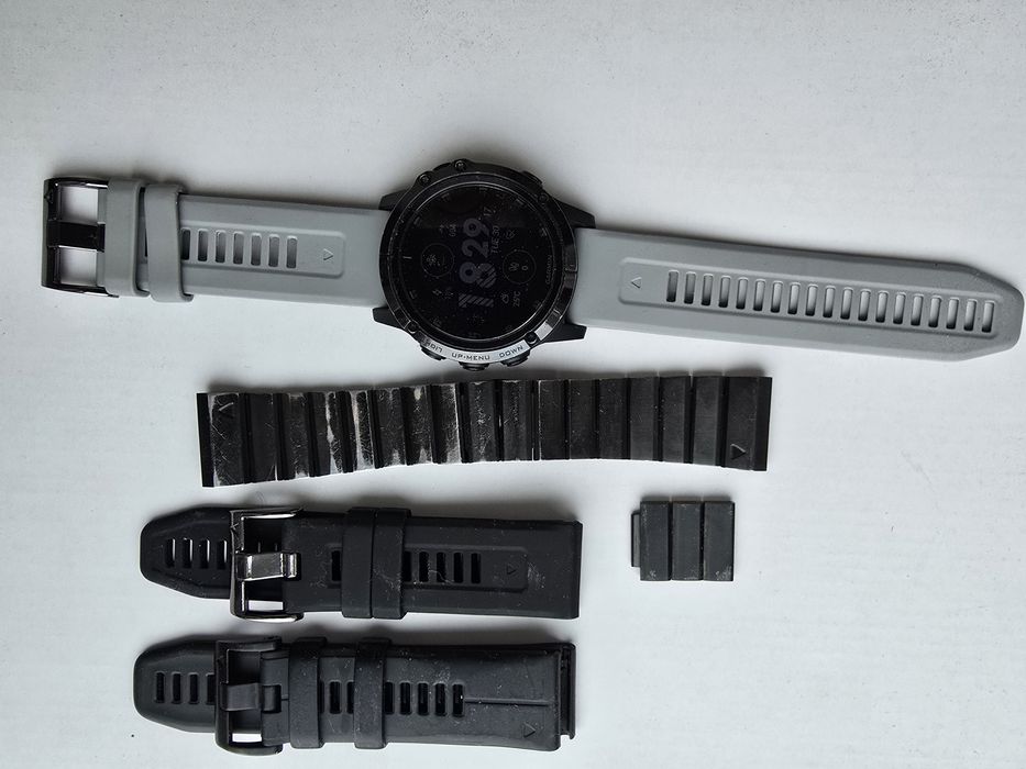Часовник  Garmin Fenix 5x plus